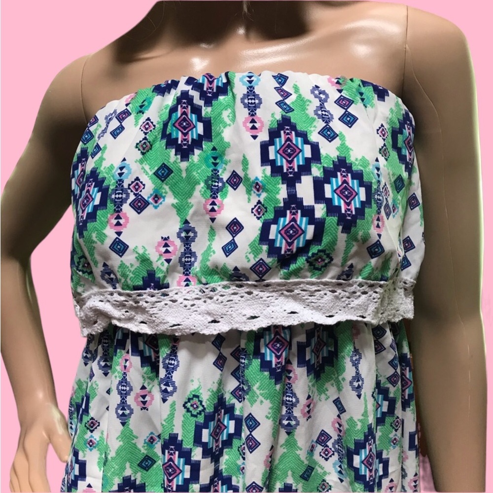 **LAST CHANCE CLEARANCE ends 08/07/26** Vibrant Southwestern Dress